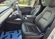 Tesla Model Y SUV / Terénní 0,0 378 kw