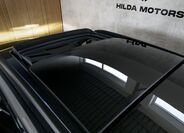 Volkswagen Touareg 12