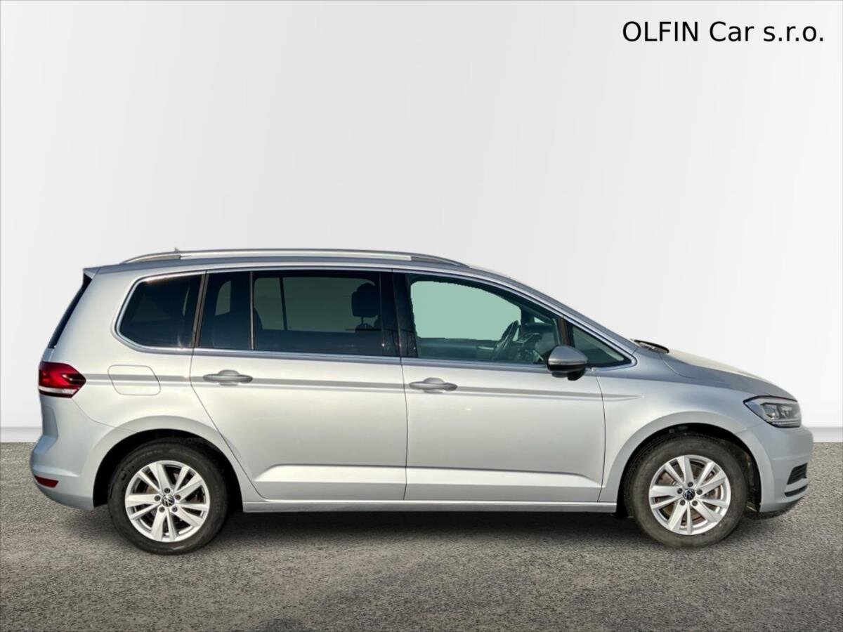 Volkswagen Touran MPV 1,5 l 110 kw
