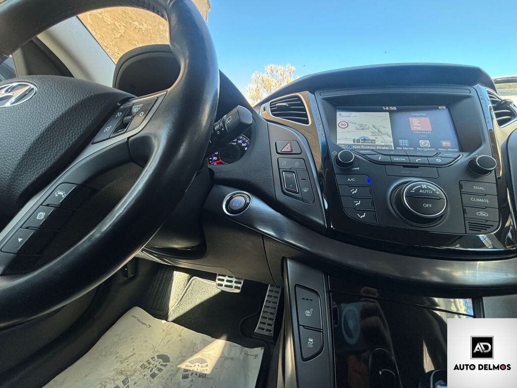 Hyundai i40 Kombi 2,0 l 121 kw