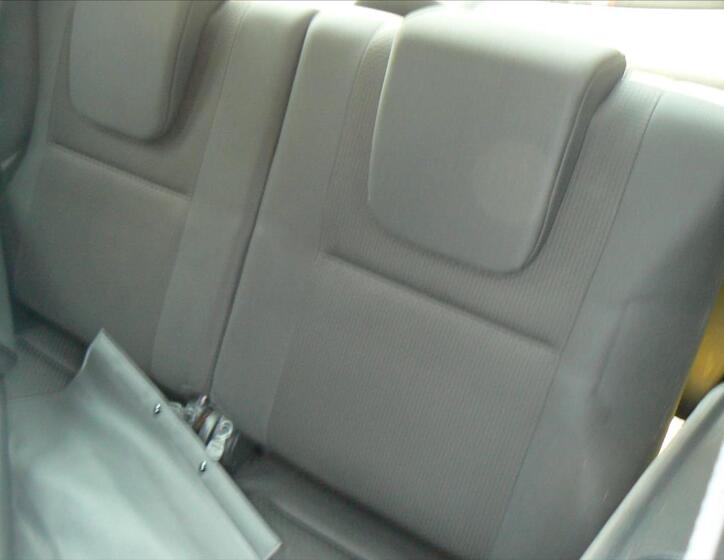 Toyota Corolla Verso 18