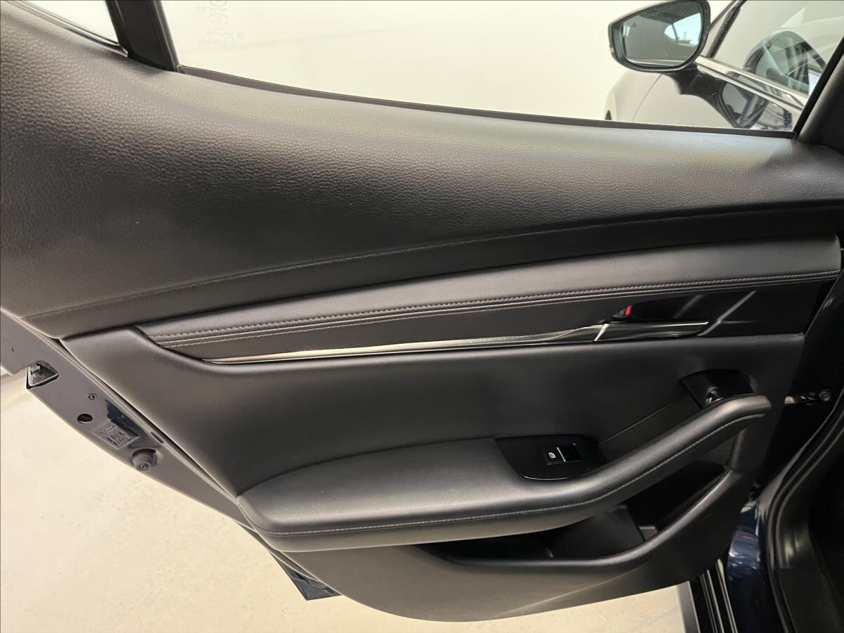 Mazda 3 Hatchback 2,0 l 90 kw