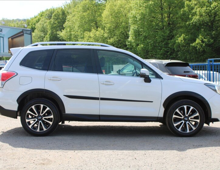 Subaru Forester SUV / Terénní 2,0 l 177 kw