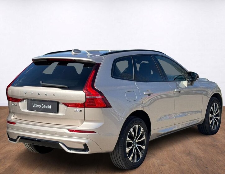 Volvo XC60 SUV / Terénní 2,0 l 184 kw