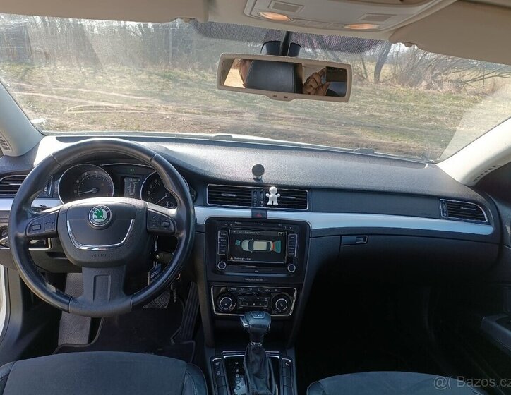 Škoda Superb Sedan / Limuzína 0,0 118 kw