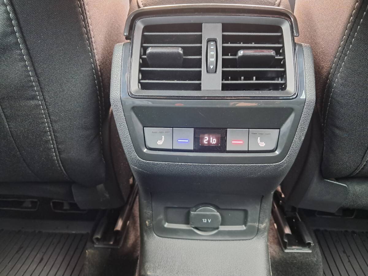 Škoda Karoq SUV / Terénní 1,5 l 110 kw