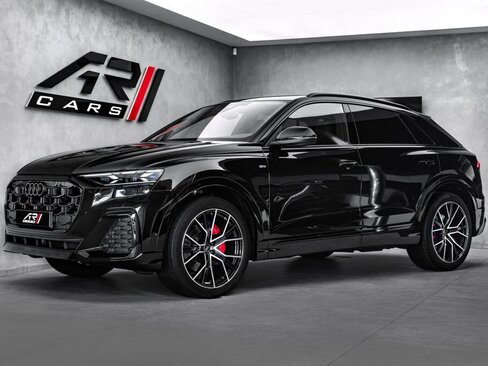 Audi Q8 SUV / Terénní 3,0 l 210 kw