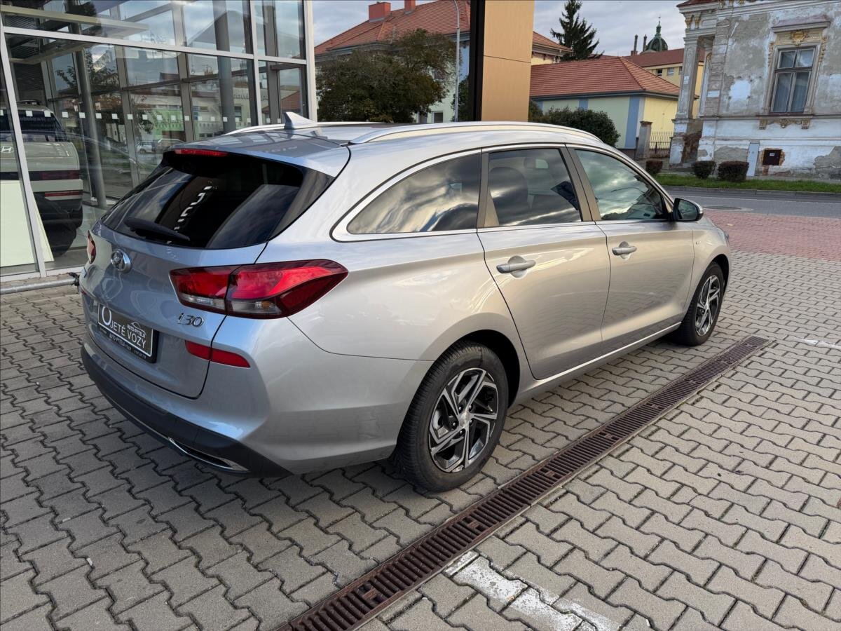 Hyundai i30 Kombi 1,5 l 117 kw