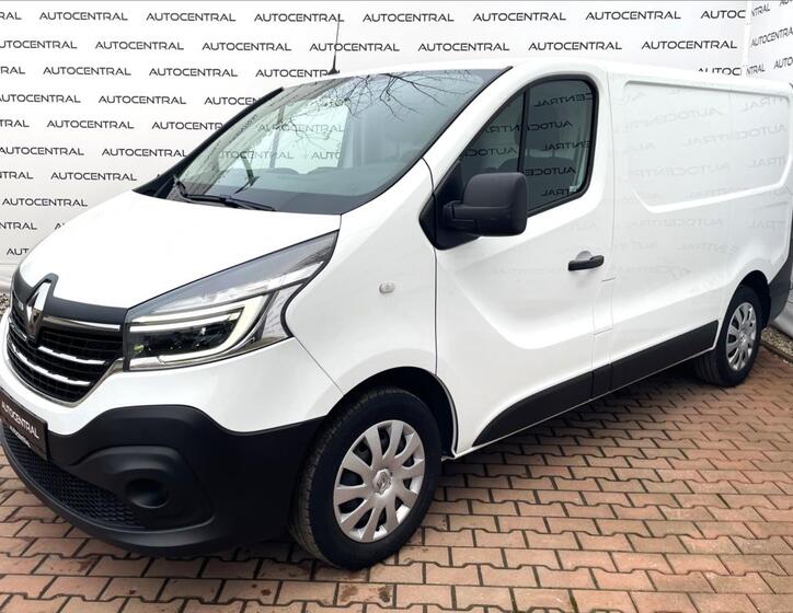Renault Trafic 4