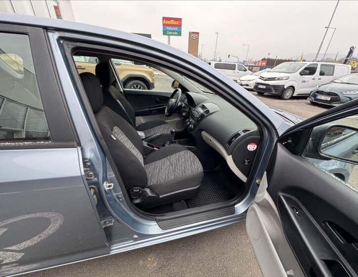 KIA Ceed Hatchback 1,4 l 80 kw