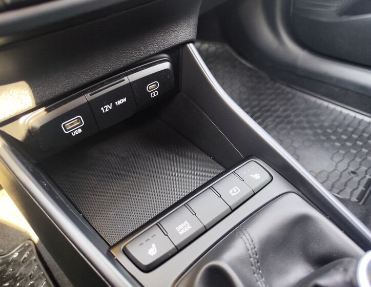 Hyundai i20 Hatchback 998,0 74 kw