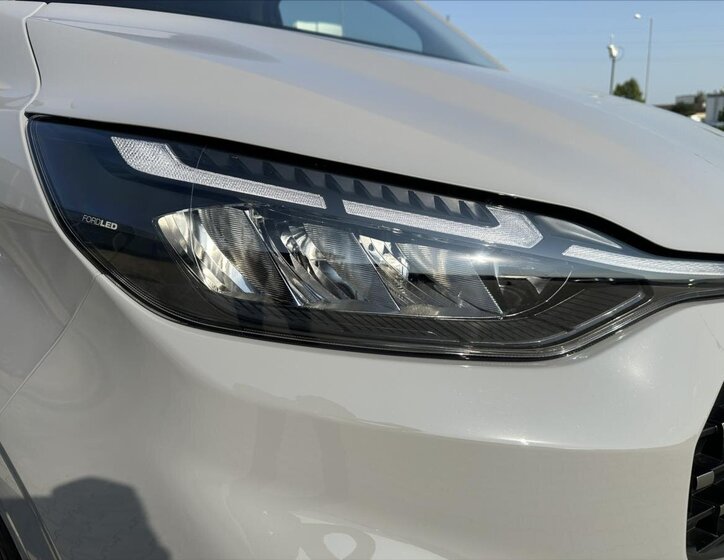 Ford Tourneo Custom Kombi 2,0 l 125 kw