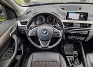 BMW X1 12