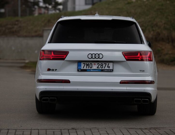 Audi SQ7 SUV / Terénní 4,0 l 320 kw