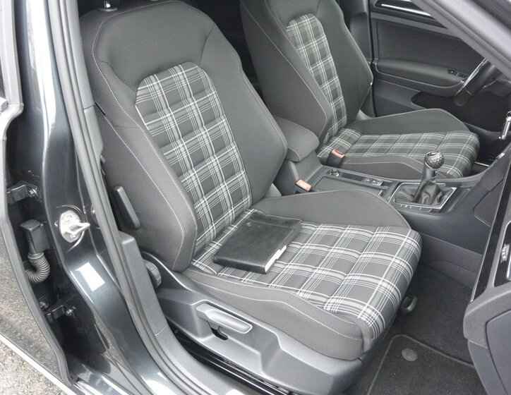 Volkswagen Golf Kombi 2,0 l 135 kw