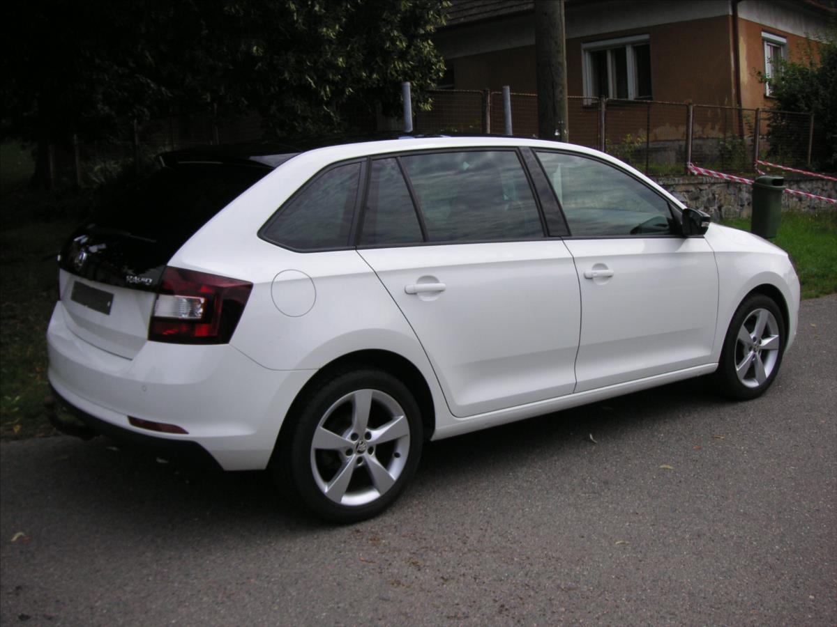 Škoda Rapid