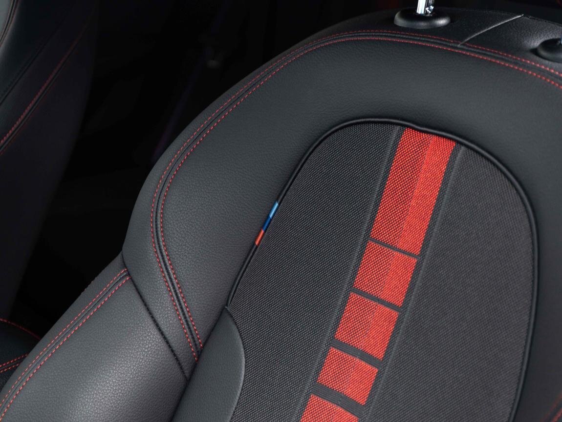 BMW Řada 1 Hatchback 2,0 l 195 kw