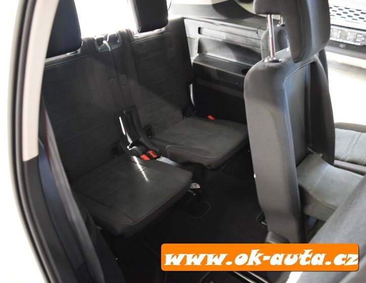 Volkswagen Touran MPV 0,0 110 kw