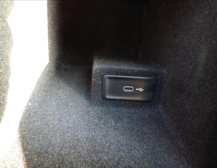 Volkswagen Passat 40