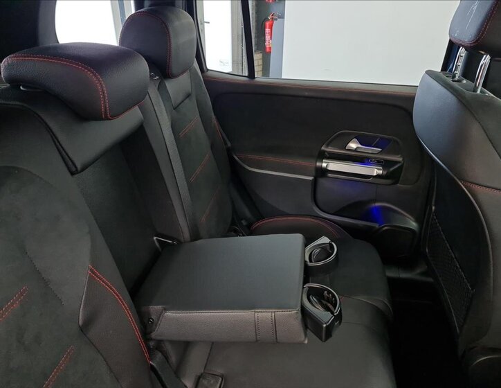 Mercedes-Benz GLB 20