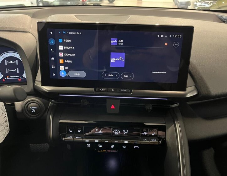 Toyota C-HR SUV 2,0 l 144 kw