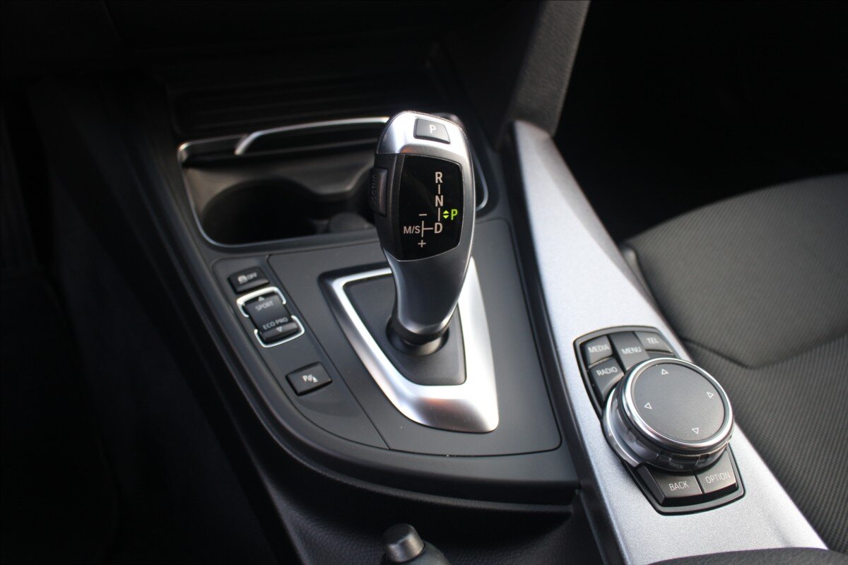 BMW Řada 3 Kombi 2,0 l 140 kw