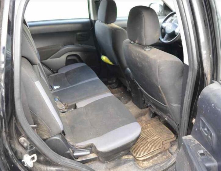 Mitsubishi Outlander 21