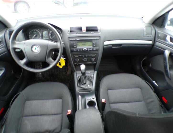 Škoda Octavia Kombi 2,0 l 103 kw