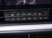 Volkswagen Touareg SUV / Terénní 3,0 l 210 kw