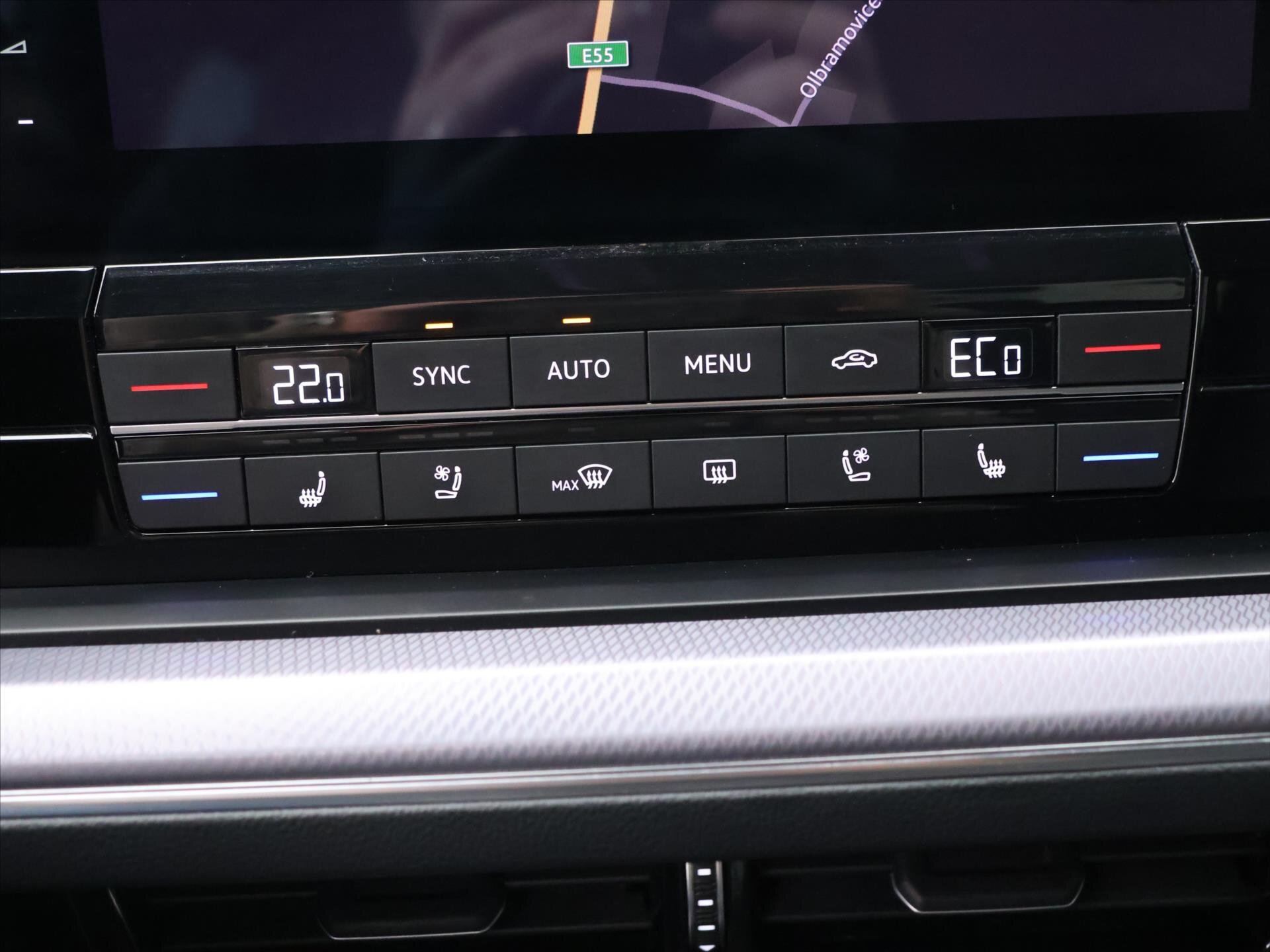 Volkswagen Touareg SUV / Terénní 3,0 l 210 kw