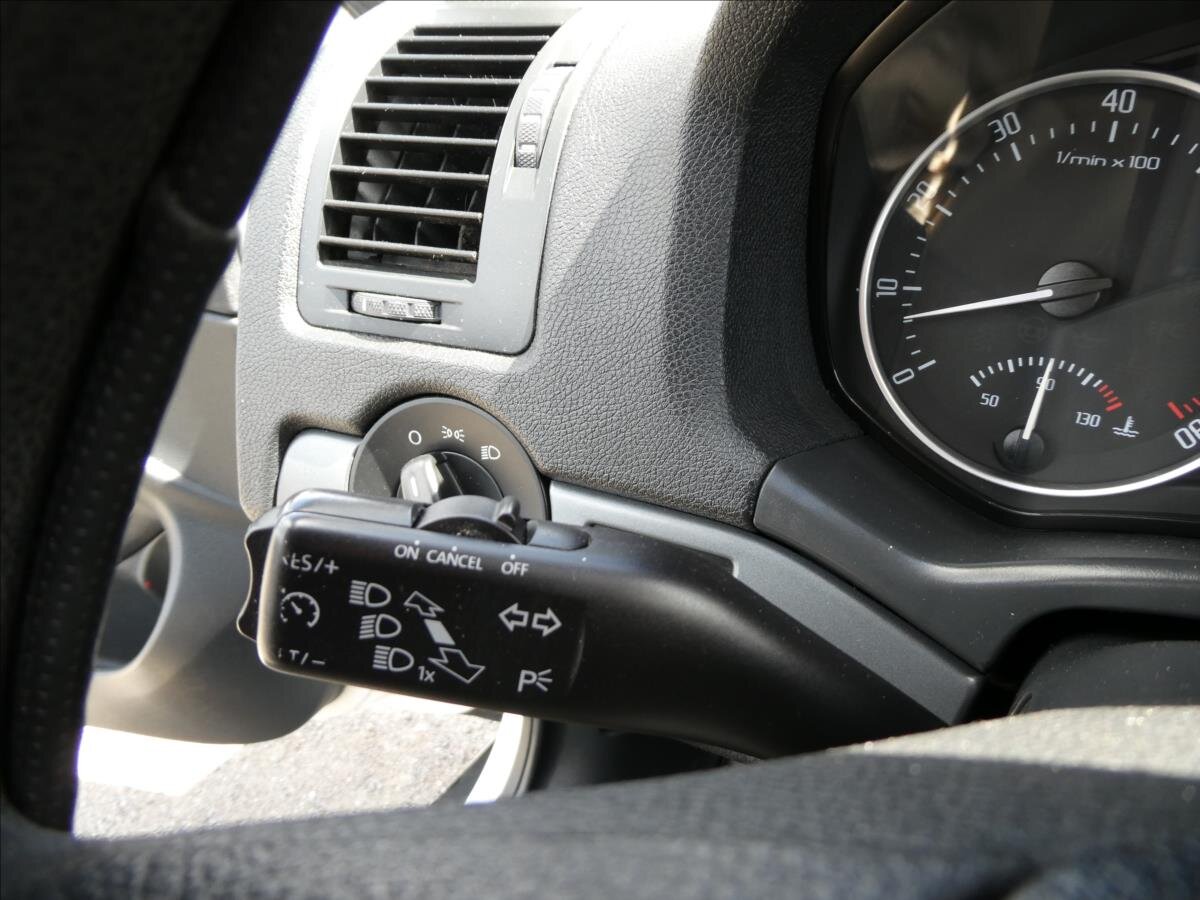 Škoda Octavia Kombi 1,2 l 77 kw