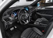 Mercedes-Benz GLS 13