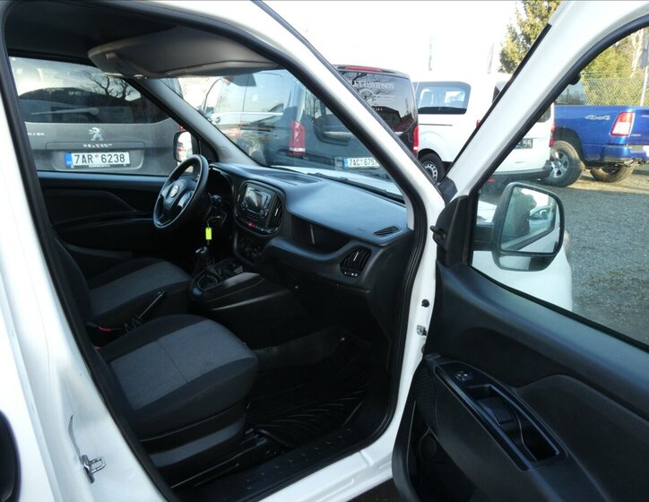 Fiat Dobló cargo Pick-up 1,4 l 88 kw