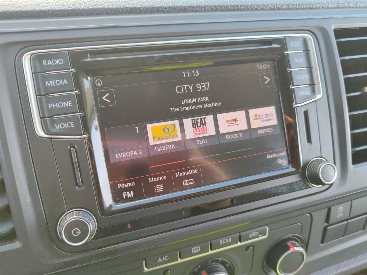 Volkswagen Caravelle