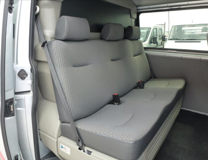 Volkswagen Transporter Ostatní 2,0 l 75 kw