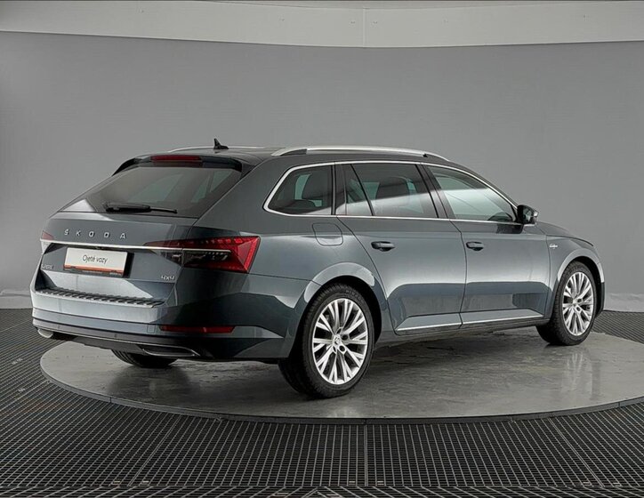 Škoda Superb Kombi 2,0 l 147 kw