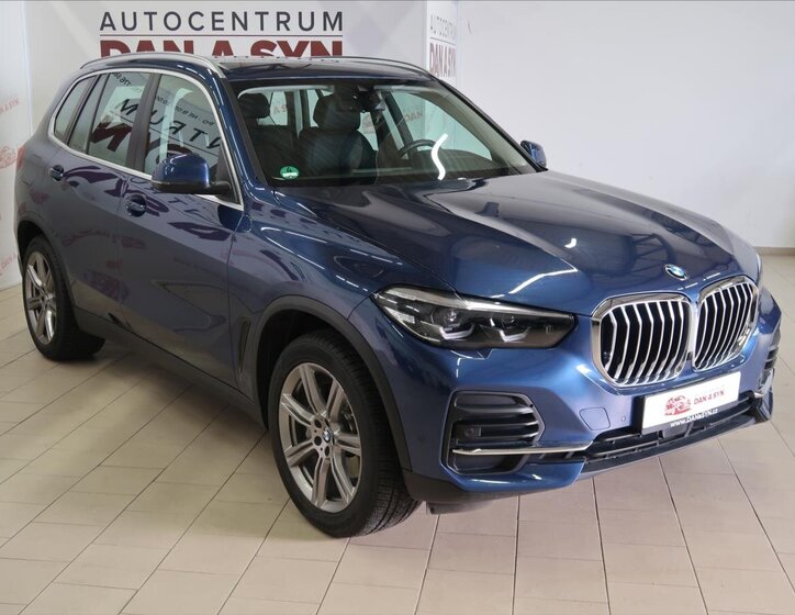 BMW X5 Kombi 3,0 l 245 kw
