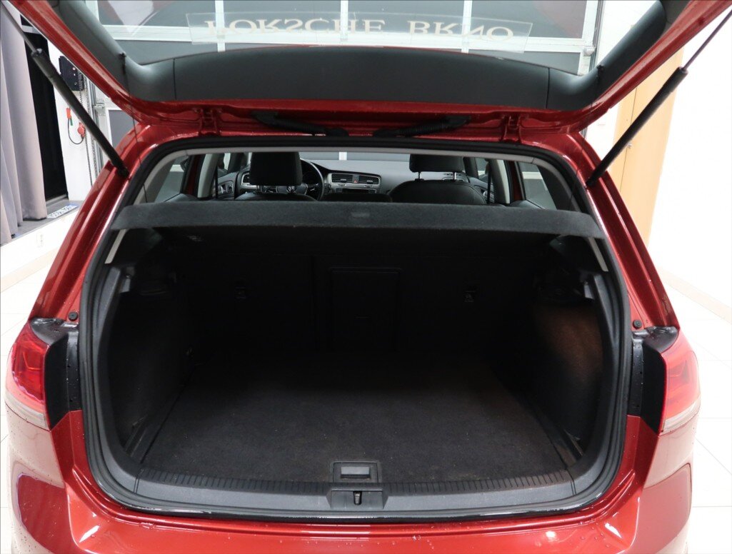 Volkswagen Golf Hatchback 1,2 l 63 kw