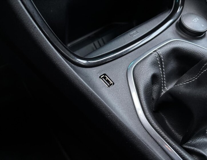 Ford Puma SUV / Terénní 999,0 92 kw