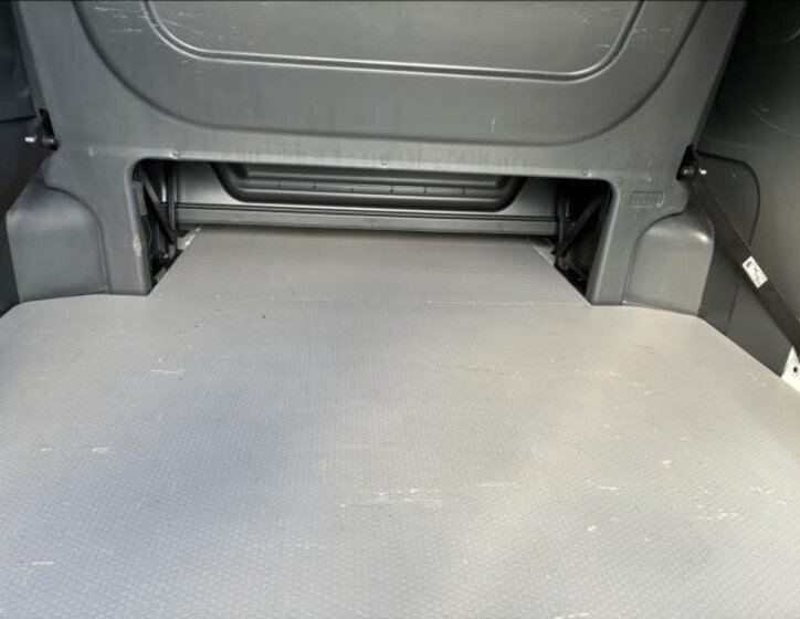 Opel Movano Skříň 2,2 l 103 kw