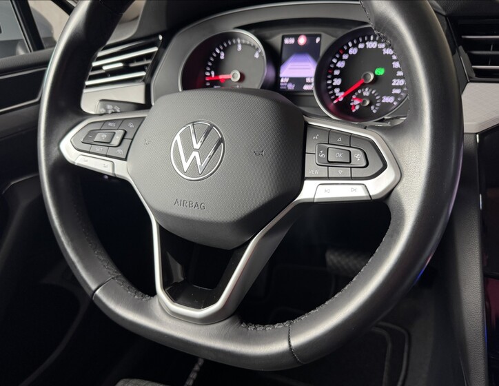 Volkswagen Passat 43