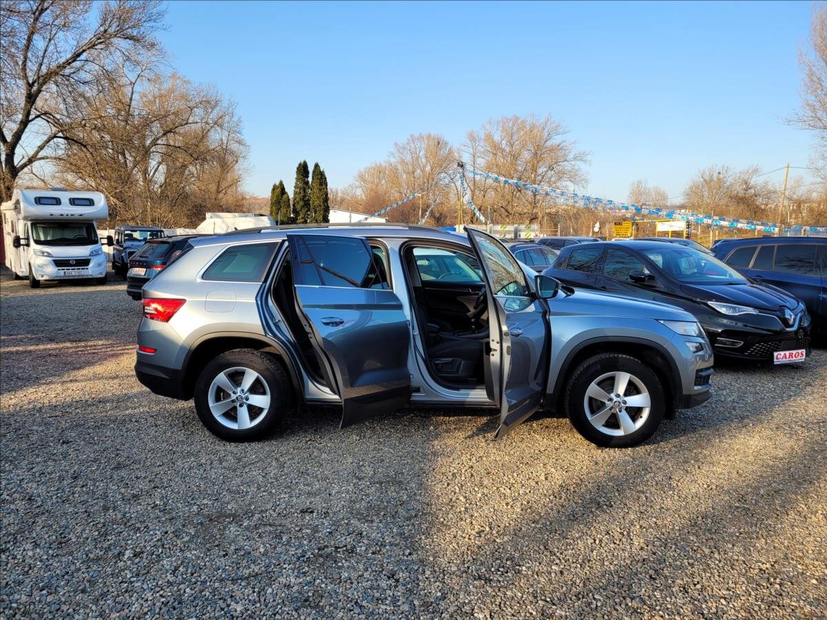 Škoda Kodiaq SUV / Terénní 1,5 l 110 kw