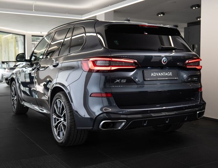 BMW X5 SUV / Terénní 3,0 l 250 kw