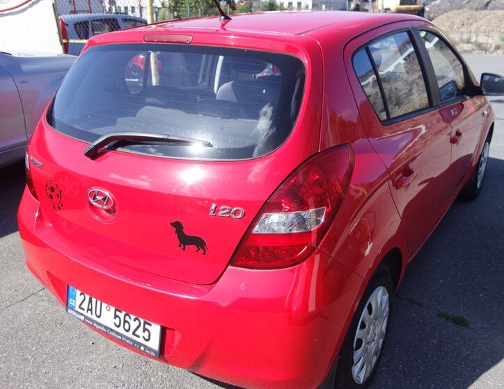 Hyundai i20 6