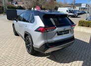 Toyota RAV4 SUV / Terénní 2,5 l 131 kw