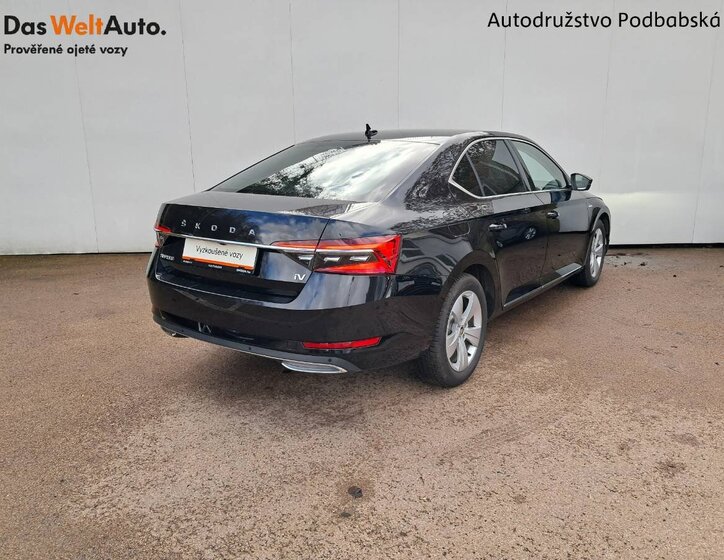 Škoda Superb Liftback 1,4 l 115 kw