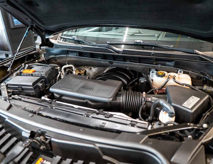 GMC Yukon SUV 6,2 l 313 kw