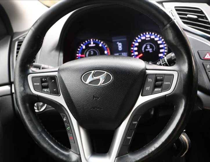 Hyundai i40 Kombi 1,7 l 100 kw