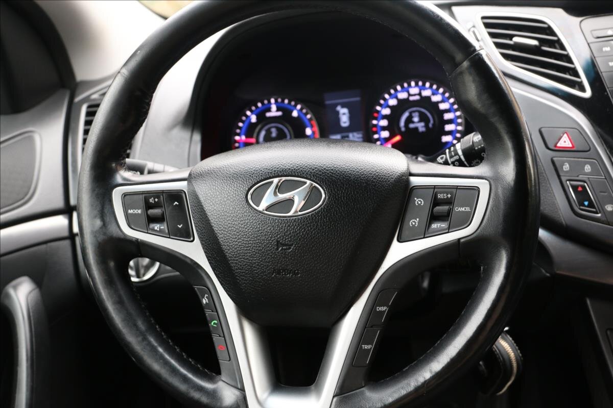 Hyundai i40 Kombi 1,7 l 100 kw