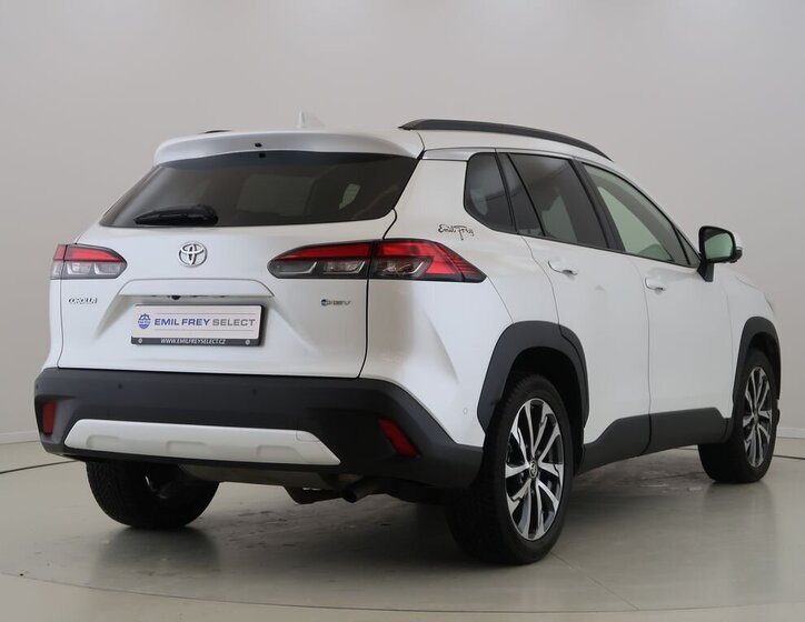 Toyota Corolla Cross Hatchback 2,0 l 112 kw